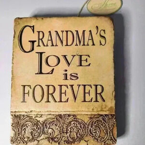 SHARON KURTZ Heavy ceramic decorative PLAQUE. NUMBERED AND SIGNED. NWT